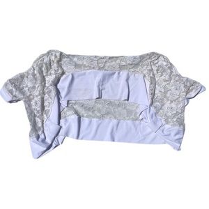 C.O.C all white floral laced back short sleeve crop top shrug